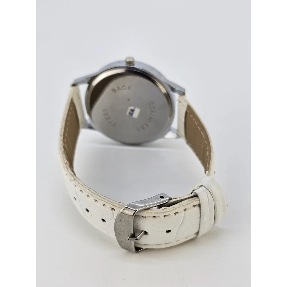 Unisex‎ Analog Watch 40MM White Dial White Faux Leather Bands New Battery